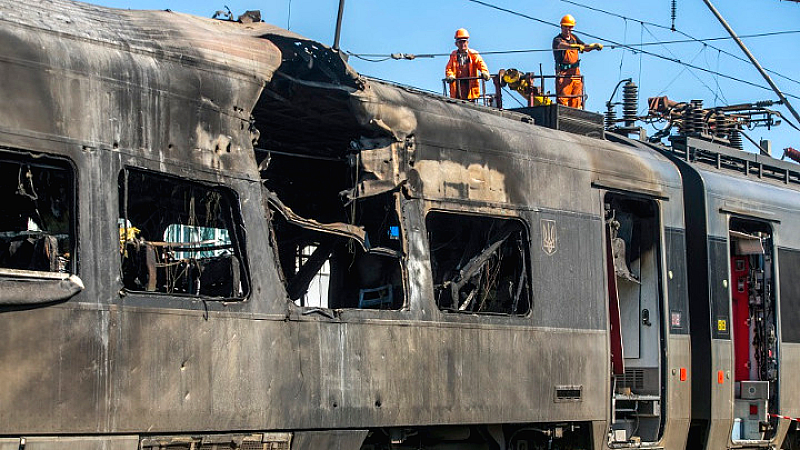 Σοβαρές ζημιές σε λιμενικές και σιδηροδρομικές υποδομές από ρωσική επίθεση