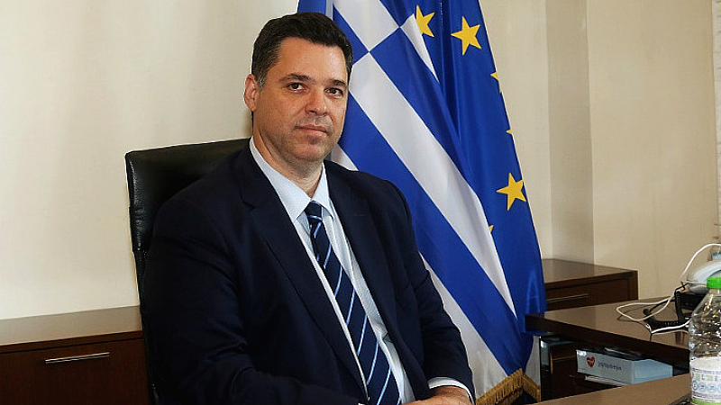 Η κυβέρνηση καταγγέλλει την ανομία και τη διαφθορά από την αρχή της θητείας της