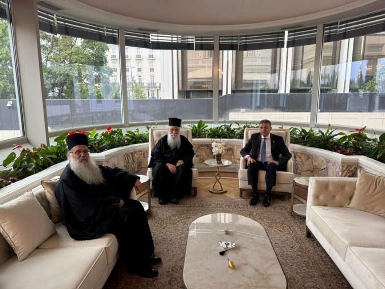 Στην Αθήνα ο νέος Αρχιεπίσκοπος της Μονής Σινά – Συνάντηση με τον Αιγύπτιο πρέσβη