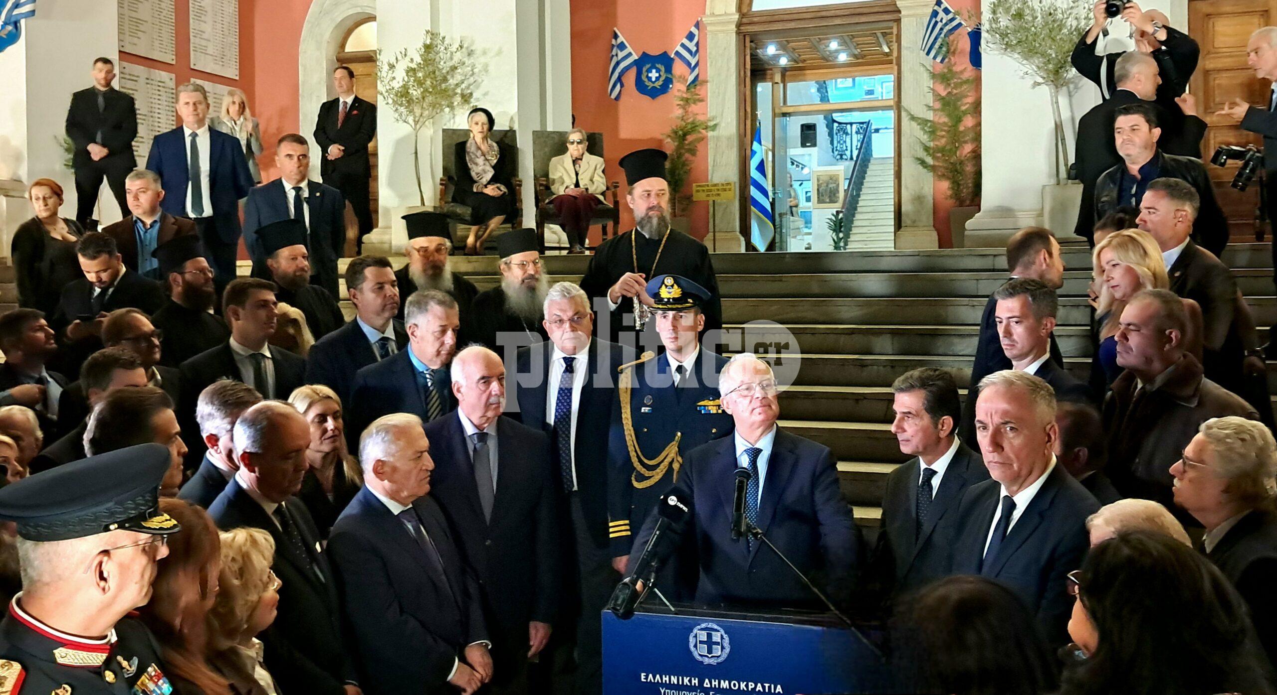 «Ζωντανεύοντας την Ιστορία»: Εγκαινιάστηκε η διπλή έκθεση του ΥΜΑΘ για το Έπος του ’40 και τον Μακεδονικό Αγώνα (Εικόνες – Βίντεο)