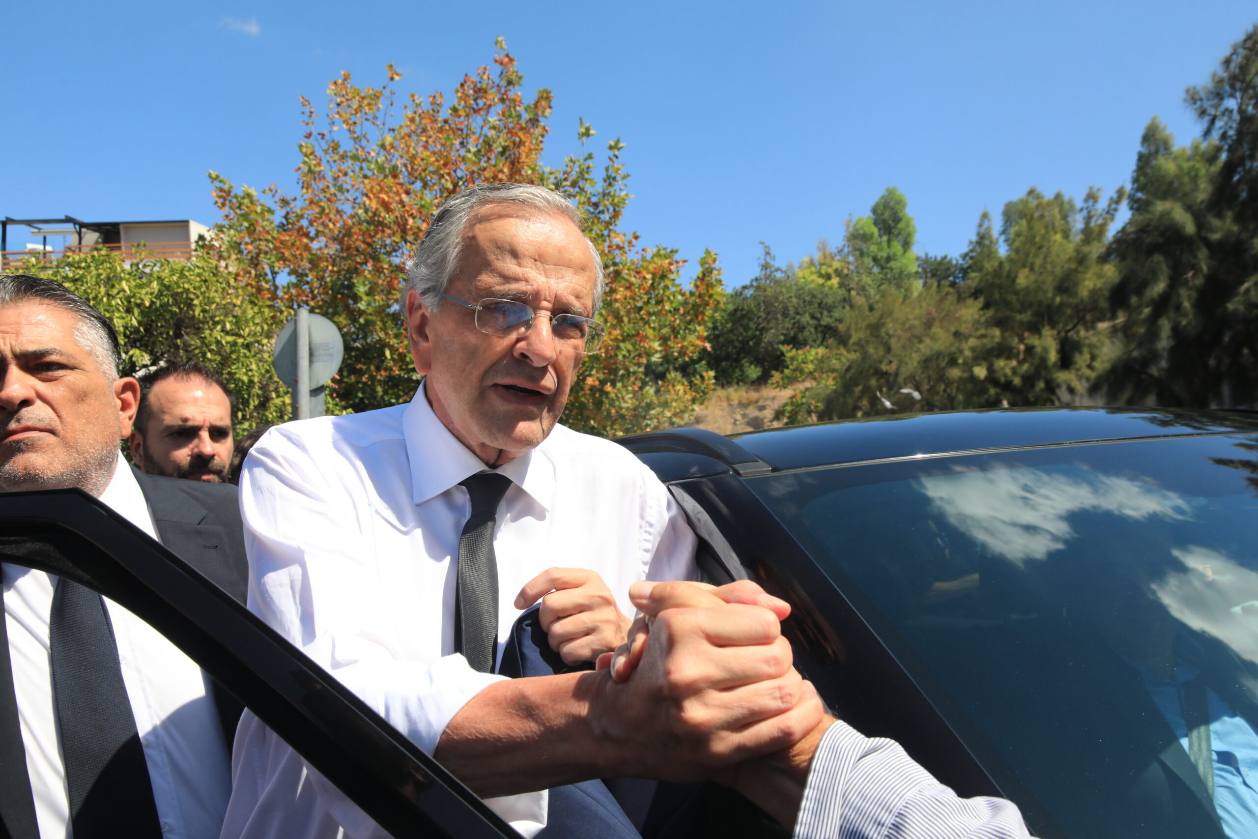 Το ρολόι μετρά αντίστροφα: Το κόμμα Σαμαρά ανακοινώνεται – και η ΝΔ κρατά την ανάσα της