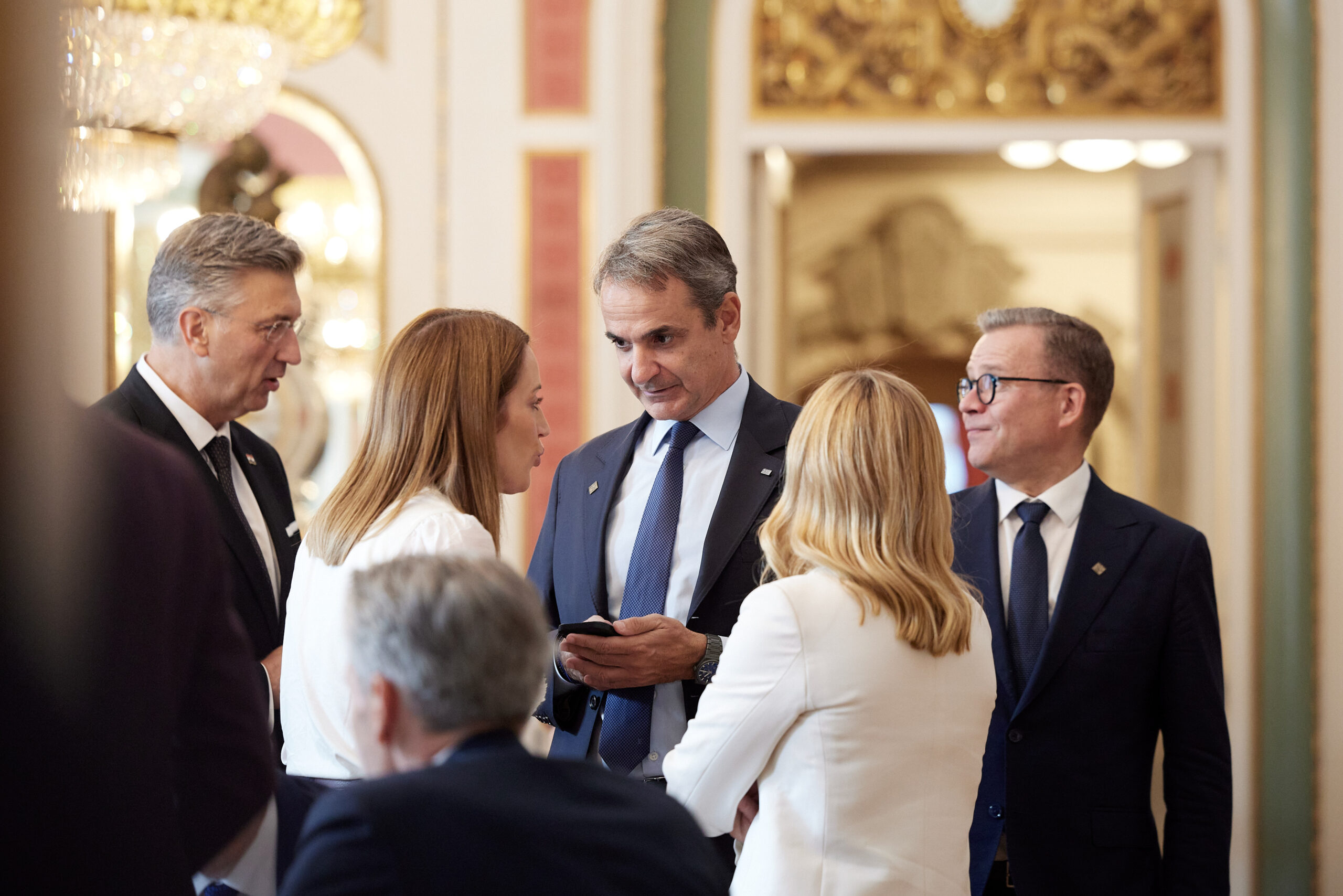 Μητσοτάκης από Κοπεγχάγη: Η ΕΕ να περάσει στην πράξη την ενιαία ευρωπαϊκή της θωράκιση – Πρέπει να προστατεύσει και τα νότια σύνορα