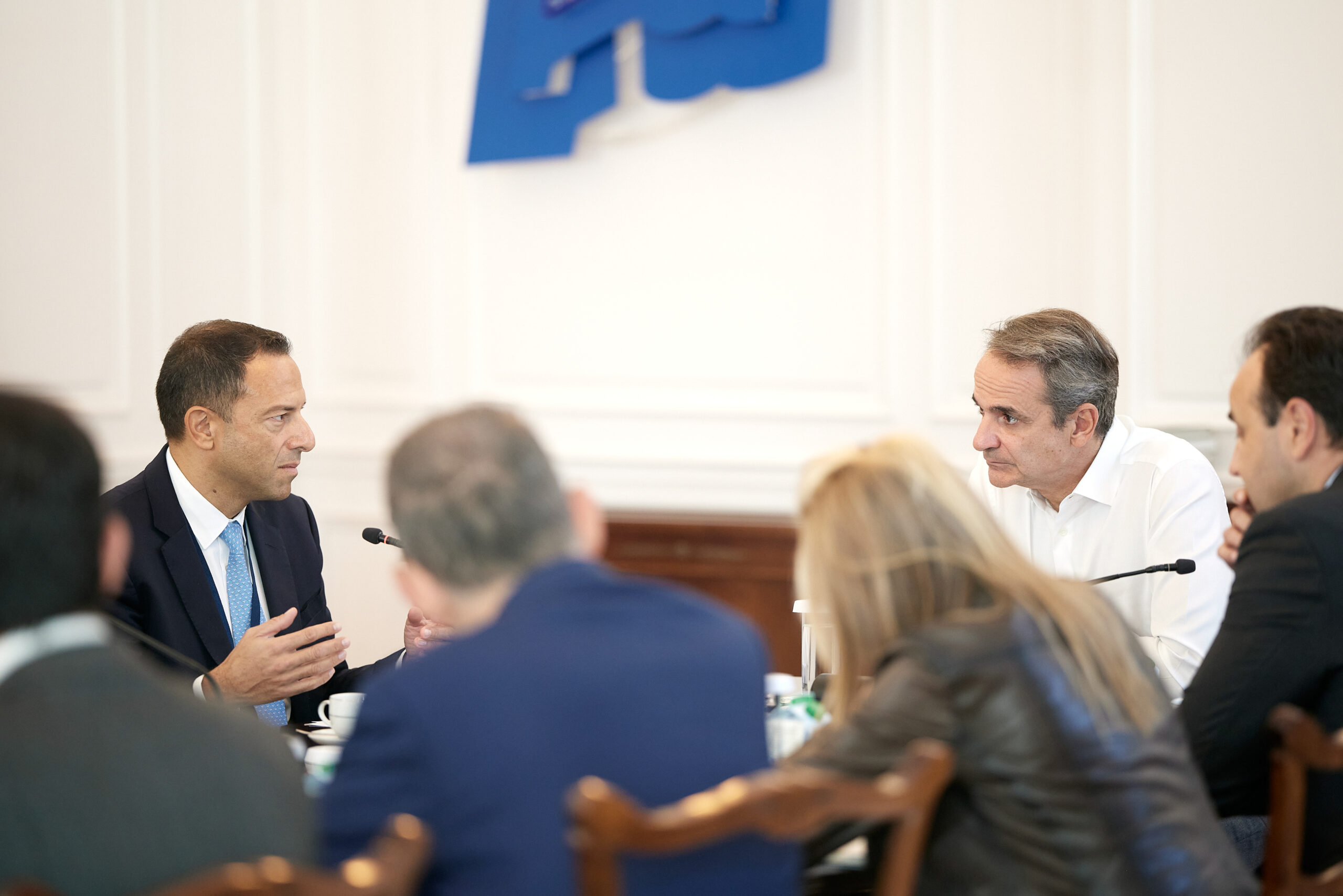 Συνάντηση Μητσοτάκη με τον αντιπρόεδρο της Google: «Προτεραιότητα η προστασία των παιδιών στο διαδίκτυο»