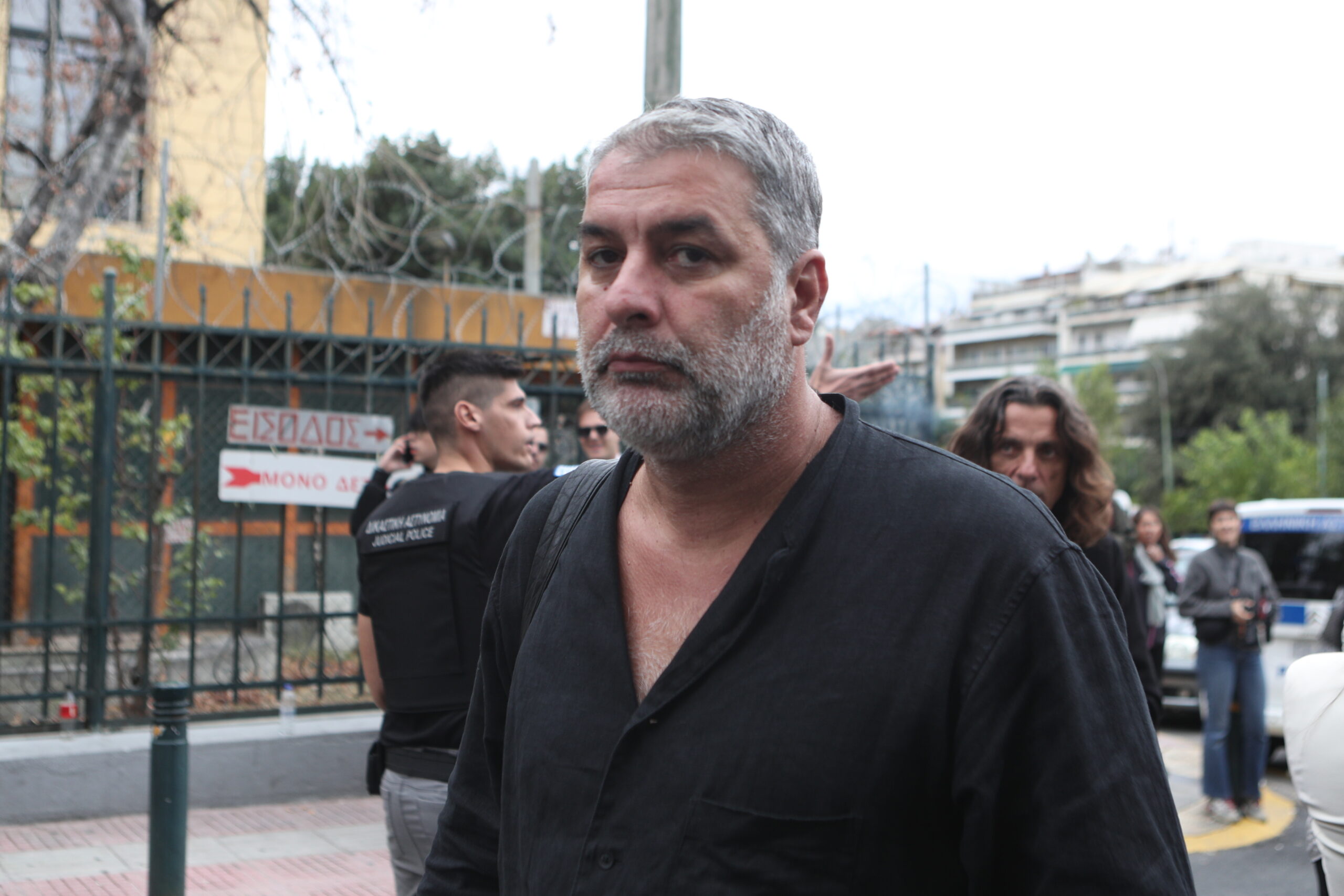 Ένοχος ο Μπισμπίκης για το τροχαίο στη Φιλοθέη: Χρηματική ποινή 7.000 ευρώ και τα έξοδα της δίκης – «Ήπια μόνο μια τσικουδιά»