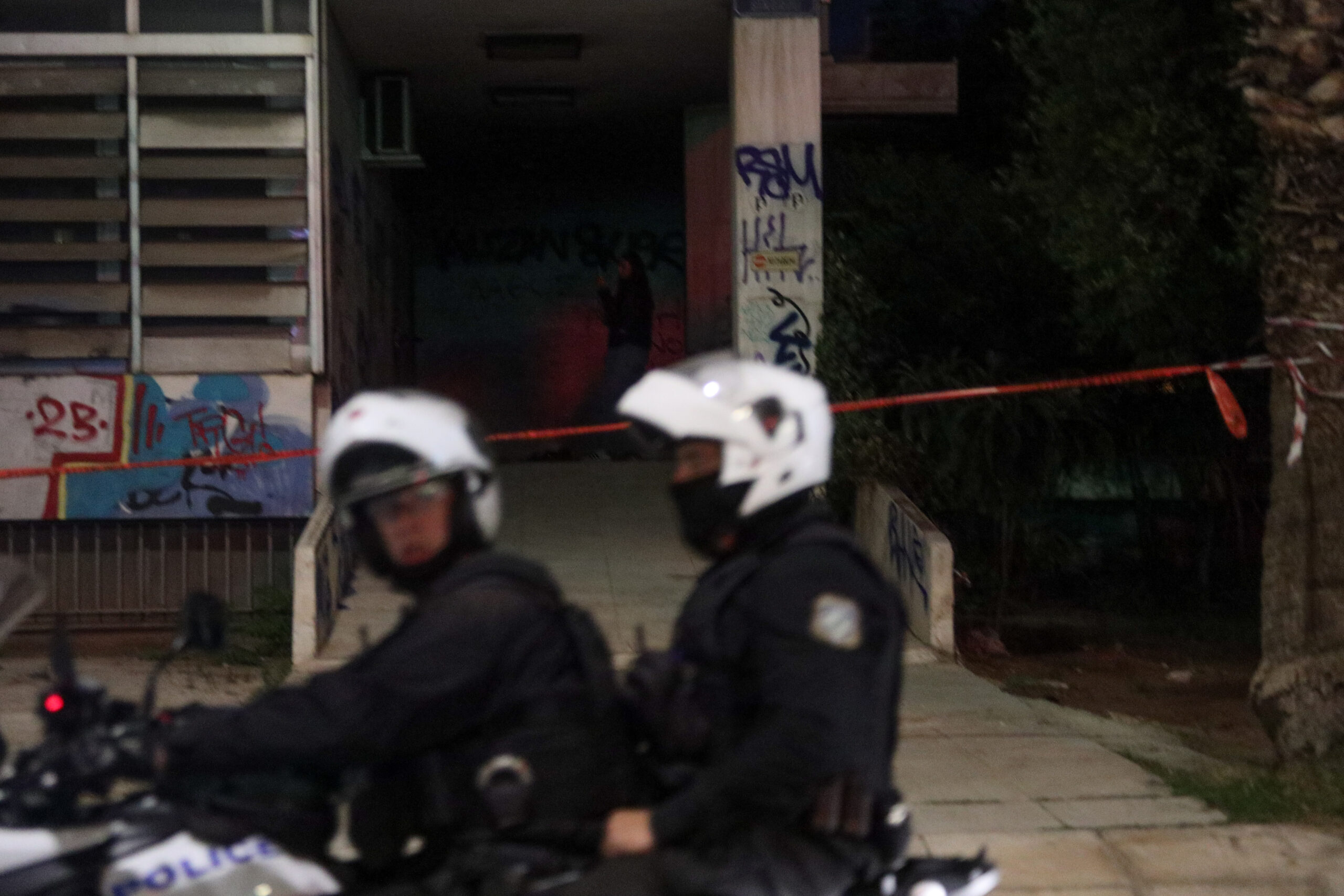 Συμπλοκή αλλοδαπών στους Ευζώνους – Νεκρός άνδρας από πυροβολισμούς