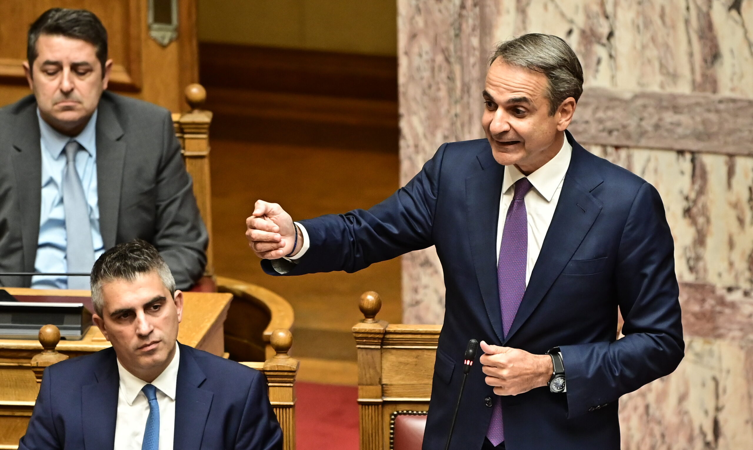 Μητσοτάκης για Άγνωστο Στρατιώτη: Ο Δήμαρχος Αθηναίων δεν καθάρισε ποτέ τον χώρο, διότι κάνει κι αυτός πολιτικό παιχνίδι