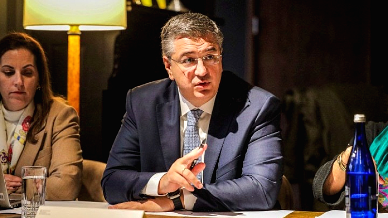 Απόστολος Τζιτζικώστας από τη Νέα Υόρκη: «Η ΕΕ και οι ΗΠΑ δημιουργούν τη μεγαλύτερη ταξιδιωτική και τουριστική αγορά στον κόσμο»