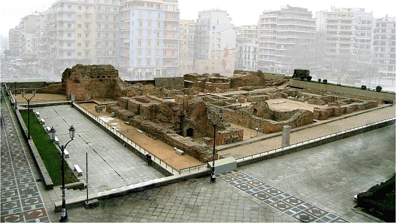 Αφαίρεση κιγκλιδωμάτων από το ανάκτορο του Γαλέριου: Νέα μέτρα προστασίας