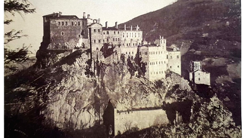 Αφηγητές μιας ιστορίας αιώνων, τα κειμήλια της Μονής Αγίου Γεωργίου Περιστερεώτα, σ’ ένα νεο τόμο