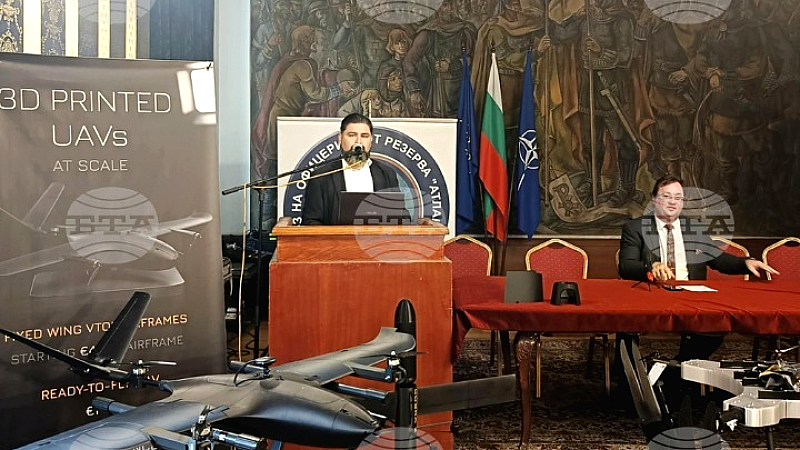 Η επόμενη γενιά πολέμου: Πώς οι δρόνους και η τεχνητή νοημοσύνη μεταμορφώνουν την άμυνα