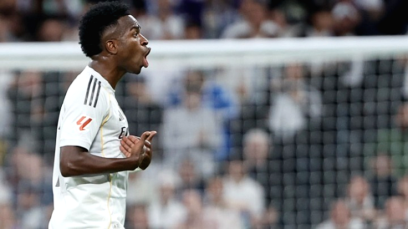 Βινίσιους: Δημόσια συγγνώμη στους συμπαίκτες και τον Πέρεθ, χωρίς αναφορά στον Αλόνσο