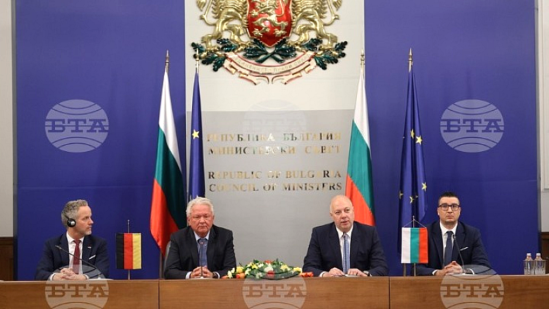 Σημαντική συμφωνία Βουλγαρίας και Rheinmetall για την κατασκευή εργοστασίου πυρίτιδας και πυρομαχικών