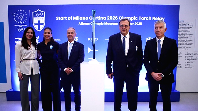 Η λαμπαδηδρομία για τους Χειμερινούς Ολυμπιακούς Αγώνες της Μιλάνου-Κορτίνα 2026 ξεκινά με τον Αλέξανδρο Γκιννή