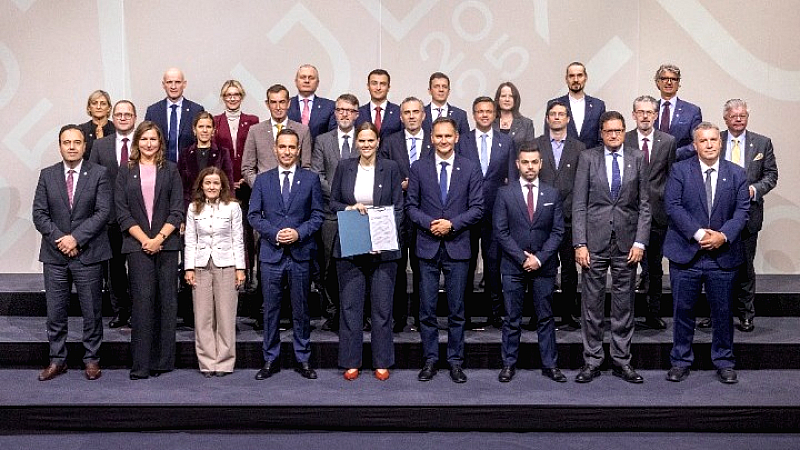 «Αναγκαία η άμεση νομοθέτηση στην Ε.Ε. για την υποχρεωτική επαλήθευση ηλικίας στις ψηφιακές πλατφόρμες»