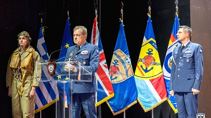 Επετειακή εκδήλωση στο Θέατρο Παλλάς: Τιμή στους ήρωες της Πολεμικής Αεροπορίας