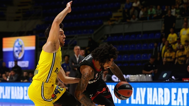 Θρίαμβος του Ολυμπιακού στο Βελιγράδι