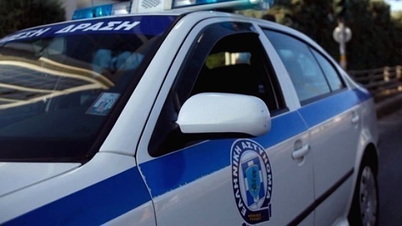 Εξαρθρώθηκε εγκληματική οργάνωση που διακινούσε εκατομμύρια ευρώ σε απάτες κατά του Δημοσίου
