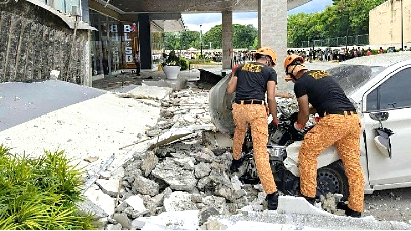 Φιλιππίνες: Χαλάσματα και αγωνία μετά τους ισχυρούς σεισμούς