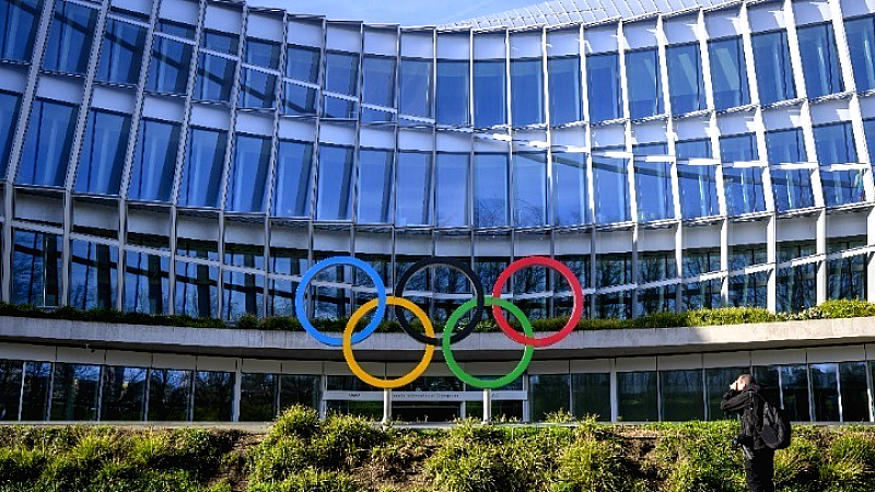 ΔΟΕ: Κυρώσεις κατά Ινδονησίας λόγω απαγόρευσης εισόδου Ισραηλινών αθλητών στο Παγκόσμιο Πρωτάθλημα