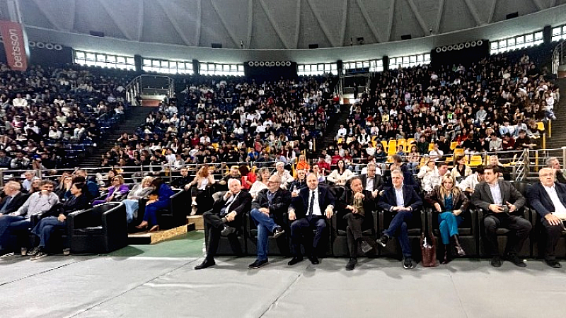 Η υποδοχή των 5.000 πρωτοετών φοιτητών του ΑΠΘ σε μια γιορτή γεμάτη ενθουσιασμό