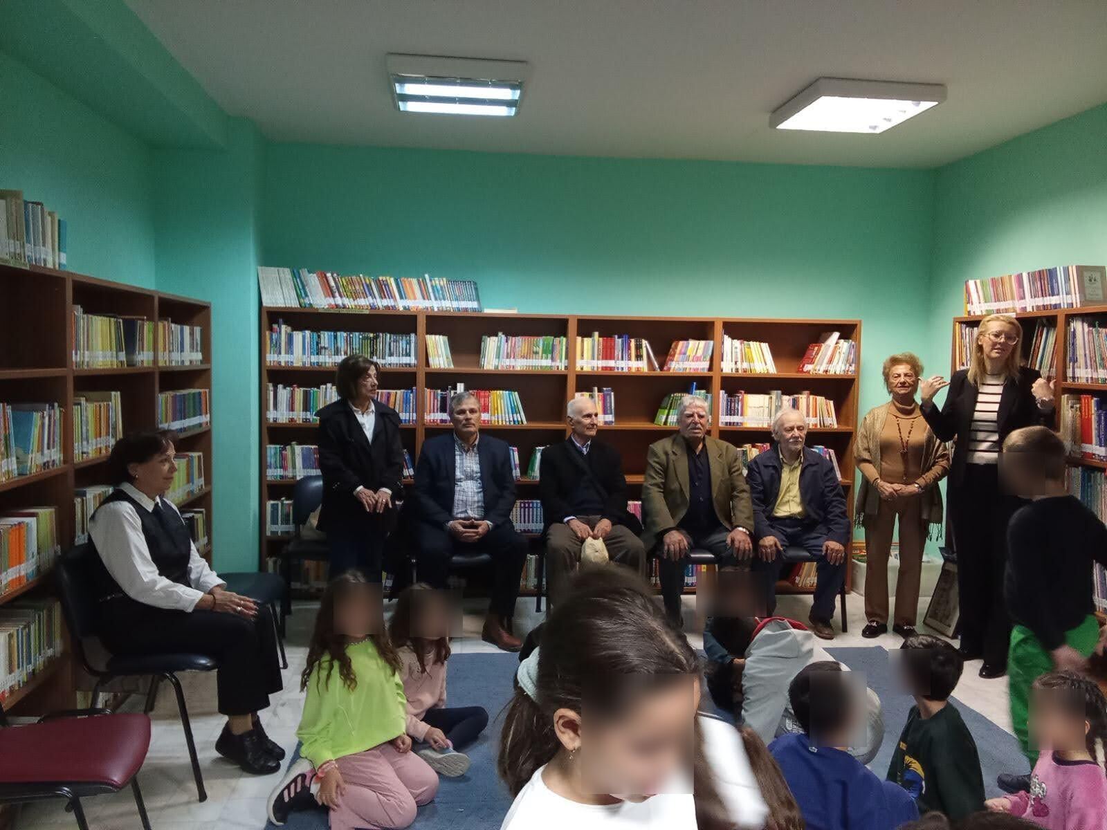 Δήμος Ωραιοκάστρου: Γιαγιάδες και παππούδες είπαν ιστορίες και έπαιξαν με μαθητές στη Δημοτική Βιβλιοθήκη