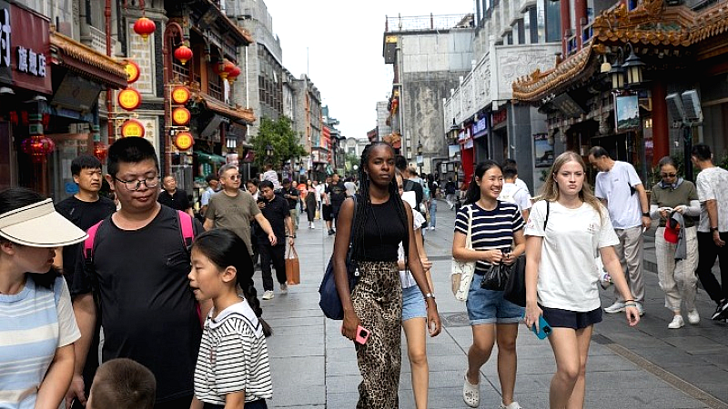 Κίνα: Εντυπωσιακή αύξηση 229,8% στον αριθμό ξένων τουριστών που ζήτησαν επιστροφή φόρου