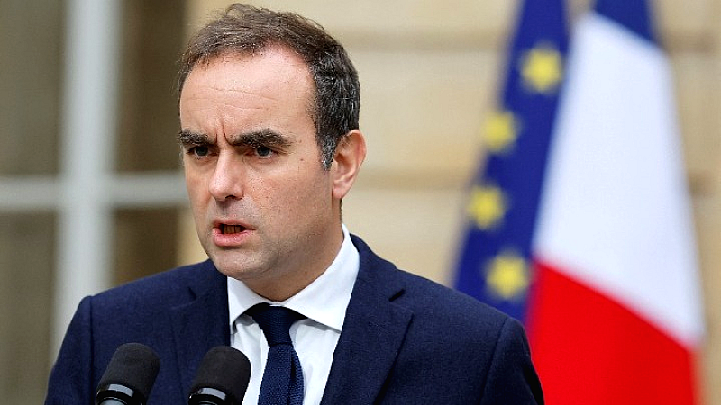 Λεκορνί: Νέος πρωθυπουργός για τη Γαλλία σε 48 ώρες