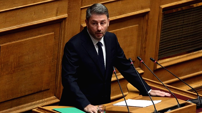 Ανδρουλάκης: Επιτακτική ανάγκη να απομακρύνουμε τον επικίνδυνο και διεφθαρμένο πρωθυπουργό
