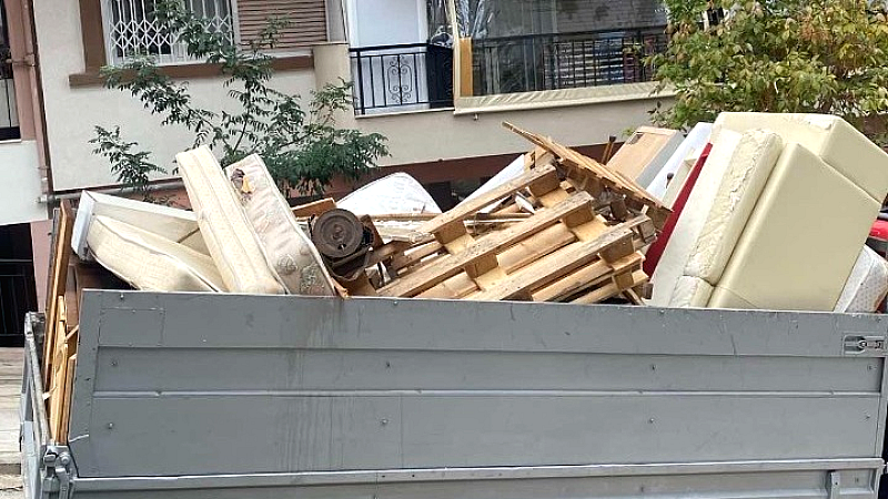 Ρεκόρ στη συλλογή ογκωδών απορριμμάτων στην Θεσσαλονίκη – Περισσότεροι από 10.000 τόνοι από την αρχή του 2025