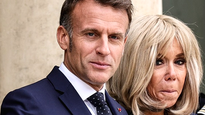 Σε ποινές φυλάκισης, με αναστολή, και πρόστιμα καταδικάστηκαν δέκα άτομα για σεξιστικό διαδικτυακό εκφοβισμό της Μπριζίτ Μακρόν