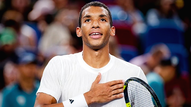 Shanghai Masters: Προκρίθηκαν στους «8» οι Οζέρ Αλιασίμ και ντε Μινόρ