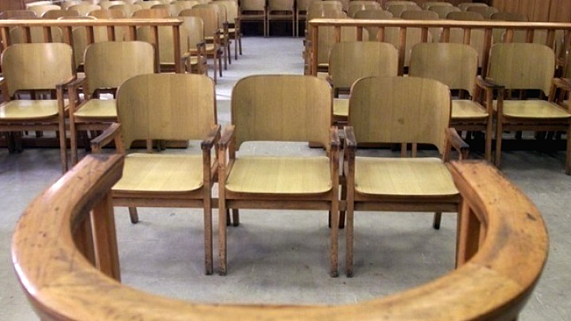 Σήμερα στο Εφετείο Δυτικής Μακεδονίας, η δίκη του δράστη με το τσεκούρι για την επίθεση στη ΔΟΥ Κοζάνης το 2020