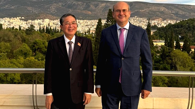 Σημαντική συνάντηση Χατζηδάκη με τον αντιπρόεδρο της Εθνοσυνέλευσης του Βιετνάμ