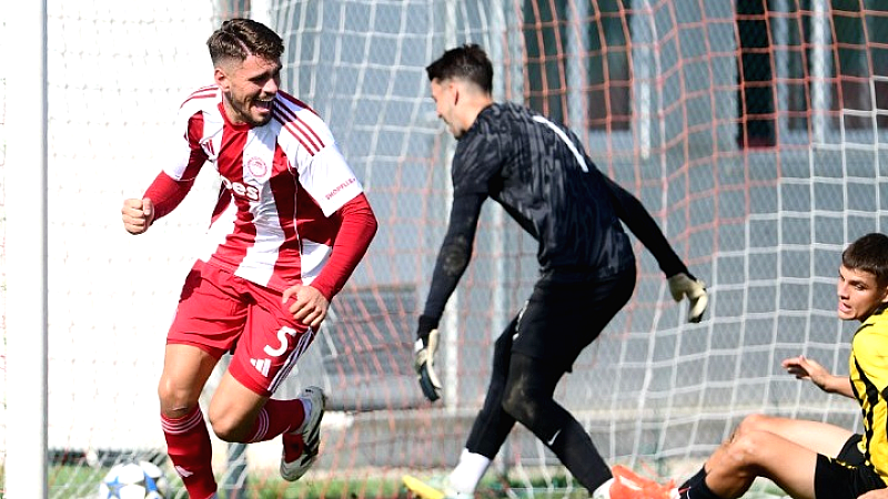Super League K19: Θρίαμβος του Ολυμπιακού στο ντέρμπι με την ΑΕΚ
