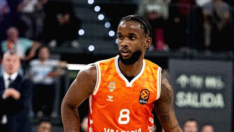 Τέταρτη ήττα για τη Φενέρ, «μπαμ» της Αναντολού Εφές στο Παρίσι