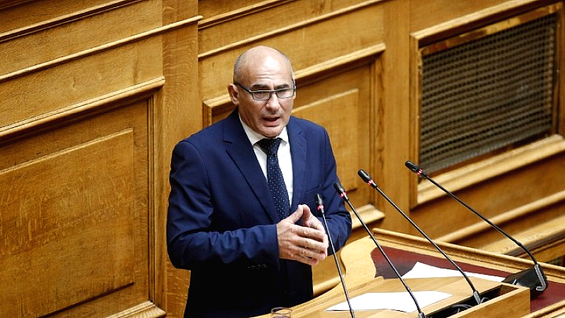 Τροποποίηση Κανονισμού: Θετικά μέτρα αλλά η Βουλή στην κρίση της κομματοκρατίας