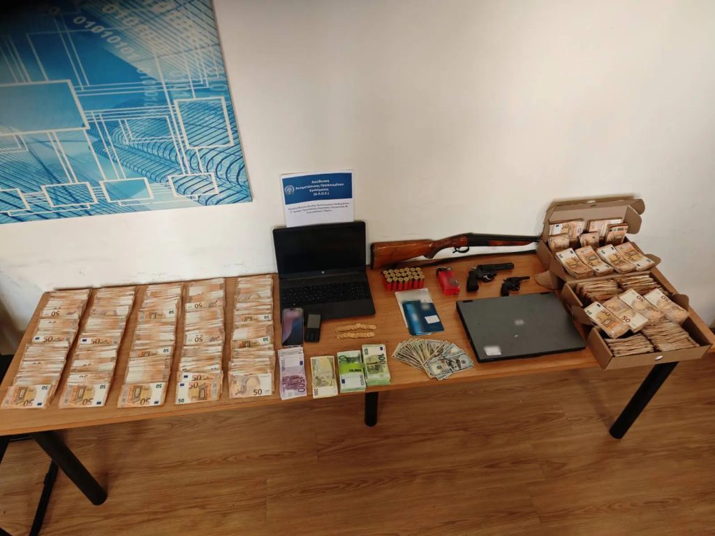 ΦΠΑ: Η αποδόμηση του κυκλώματος εικονικών τιμολογίων με ζημιά 12 εκατ. για το Δημόσιο