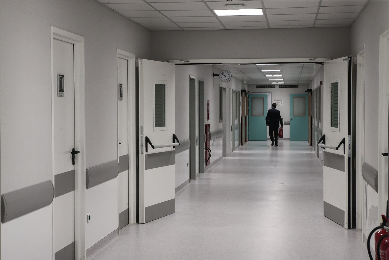 Άρτα: Θλίψη για τον θάνατο 28χρονης έγκυου λίγες ώρες μετά την εισαγωγή της στο νοσοκομείο