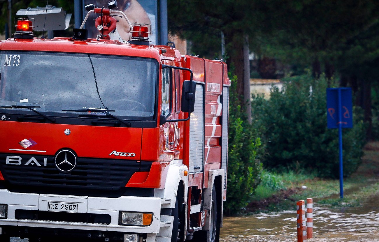 Κέρκυρα: Απεγκλωβισμός οικογένειας Βρετανών τουριστών από λάσπη λόγω κακοκαιρίας