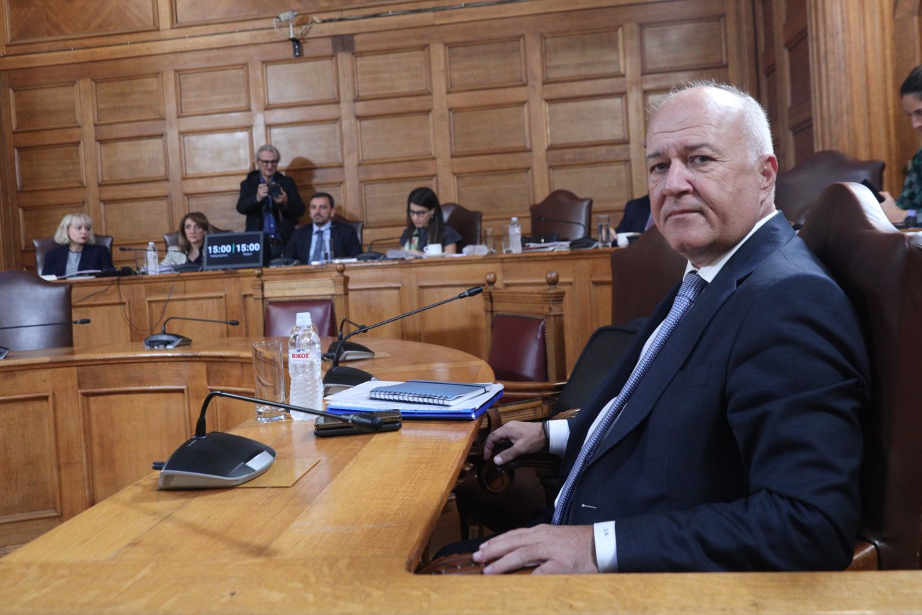 Δικαιολογίες και μισόλογα Κουρδή στην εξεταστική επιτροπή: Ο ΟΠΕΚΕΠΕ λειτουργεί ομαλά