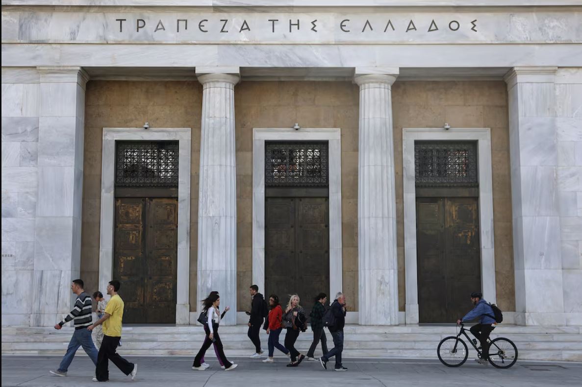 Η ΕΕ προσαρμόζει τους κανόνες κυρώσεων για τις δημοσιονομικές παραβάσεις, αντλώντας διδάγματα από την ελληνική κρίση