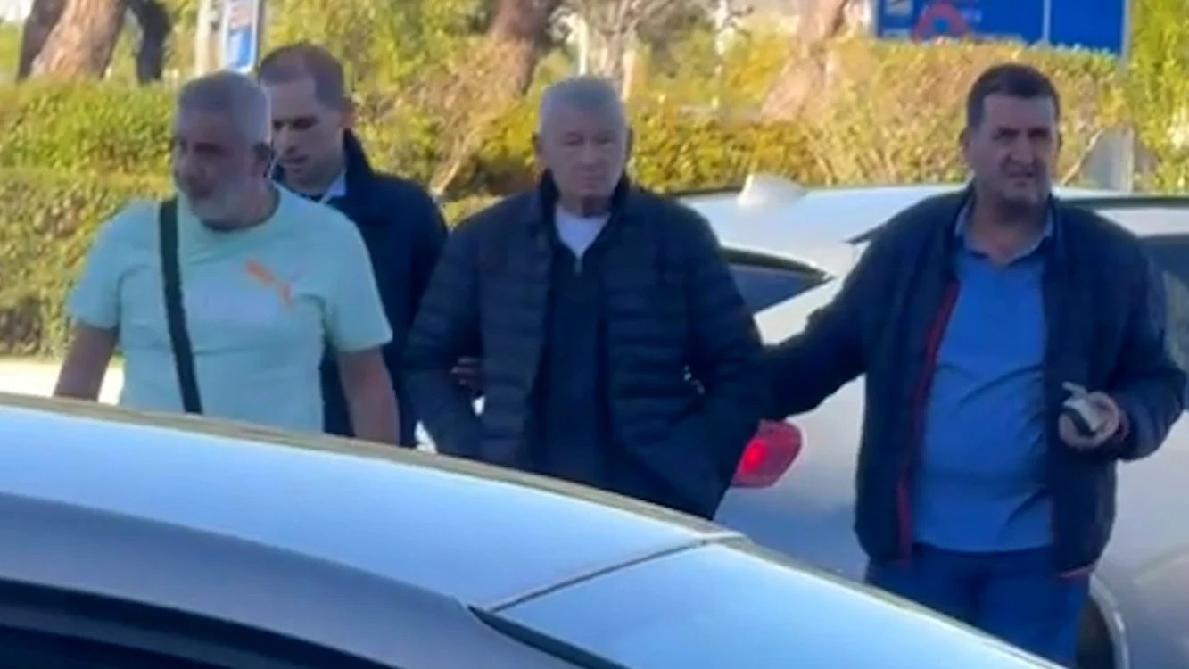 Σορίν Οπρέσκου: Συνελήφθη στη Θεσσαλονίκη ο πρώην δήμαρχος Βουκουρεστίου – Οι κατηγορίες που αντιμετωπίζει