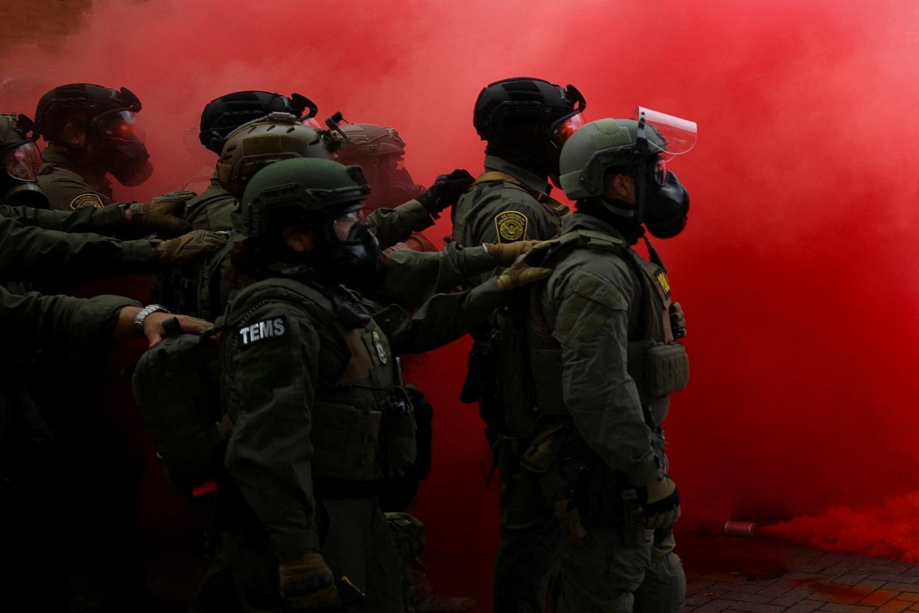 ΗΠΑ: Ομοσπονδιακός δικαστής απαγορεύει την ανάπτυξη της Εθνοφρουράς στο Πόρτλαντ