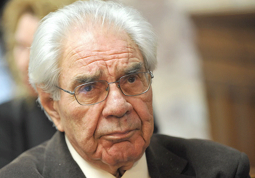 Γιώργος Κασιμάτης: Πραγματική βούληση για αναθεώρηση ή πολιτική αμηχανία;
