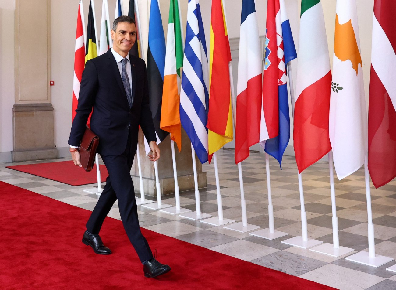 Η Ισπανία απαντά στον Τραμπ: Δεν θα θυσιάσουμε την κοινωνική μας πολιτική για το ΝΑΤΟ