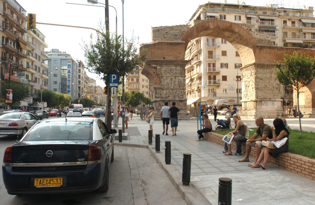 Θεσσαλονίκη: Ληστεία σε ταξί με απειλή σύριγγας από 35χρονο