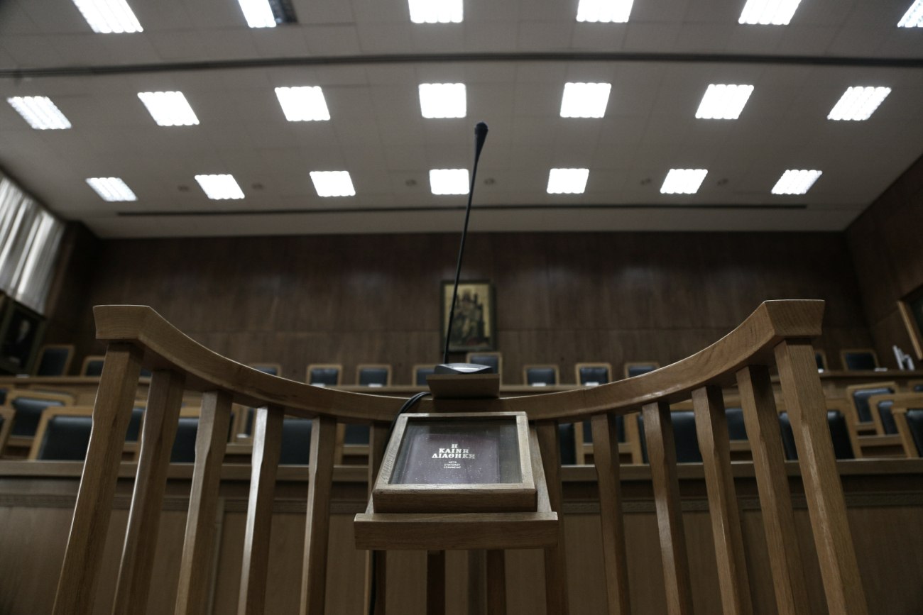 Διώκονται ποινικά για έκθεση ανηλίκου σε κίνδυνο 27χρονος Αιγύπτιος