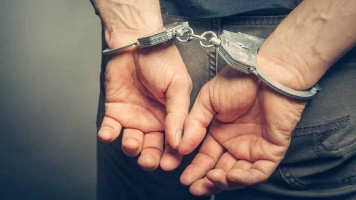 Συνελήφθη διακινητής μεταναστών με ποινή 93 ετών και 1,5 εκατομμύριο ευρώ