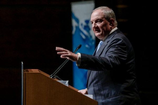 Σήμερα η νέα παρέμβαση του Καραμανλή στην Παλιά Βουλή: Τι θα αναφέρει ο πρώην πρωθυπουργός