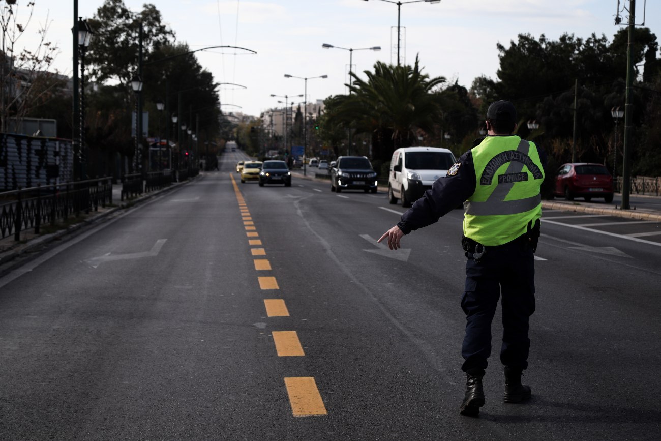 Στη σύλληψη δύο ατόμων για παράνομες διαδικτυακές κοινότητες ενημέρωσης σχετικά με τροχαίους ελέγχους προχώρησε η ΕΛ.ΑΣ.